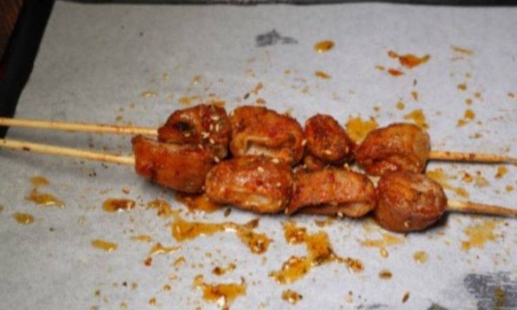 烤猪大肠 (2) / Pork Intestine